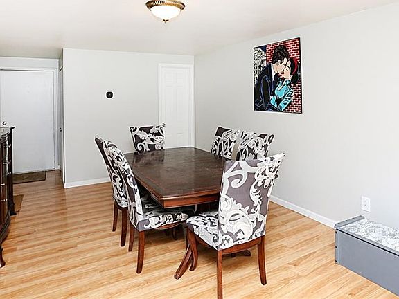 4th image of 25 Leacliff Ln