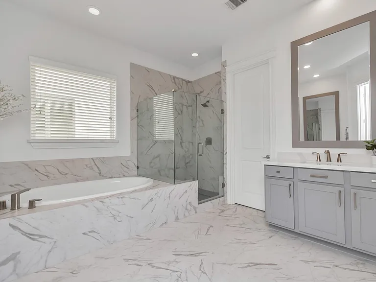 1716 Upland Lakes — Photo 30