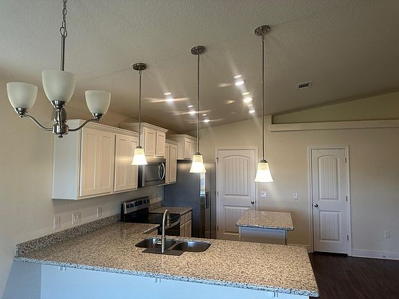 5th image of 6336 Red Pepper Dr