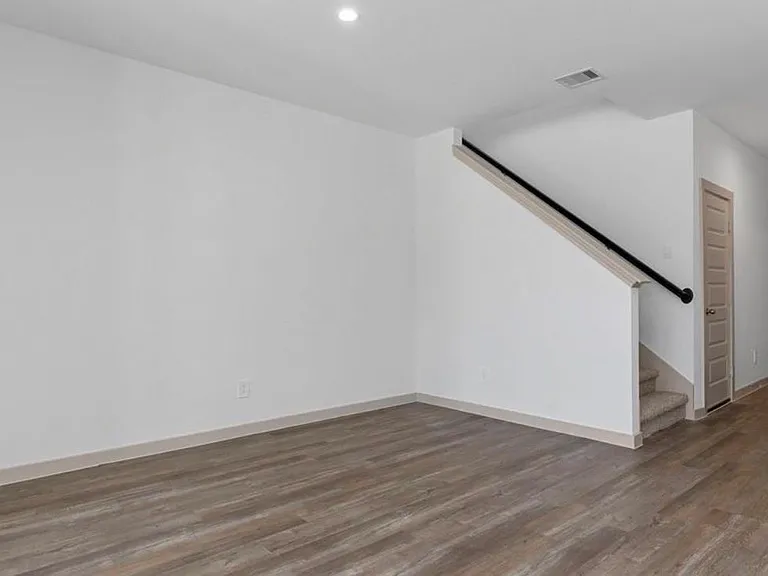 1039 Great Barracuda Ln — Photo 6