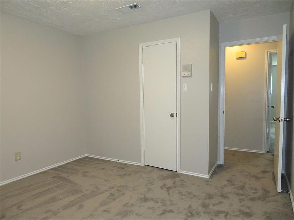 1st image of 3407 High Pine Ct