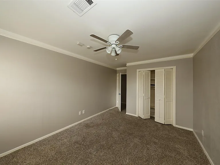 8519 Leader St — Photo 13