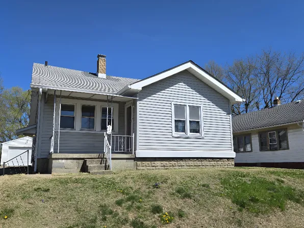 240 W 37th St, Anderson, IN 46013