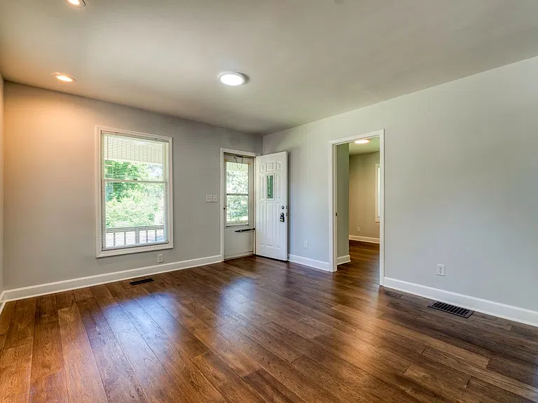 8241 Riley St — Photo 3