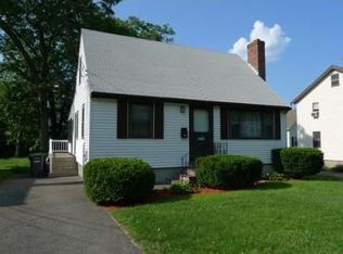106 Paul St, Dedham, MA 02026