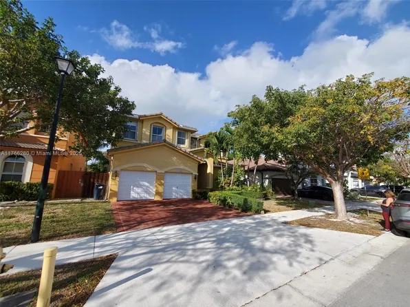 11009 NW 80th Ln, Doral, FL 33178