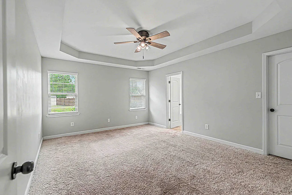 186 Peytons Ridge Drive - 1 — Photo 4