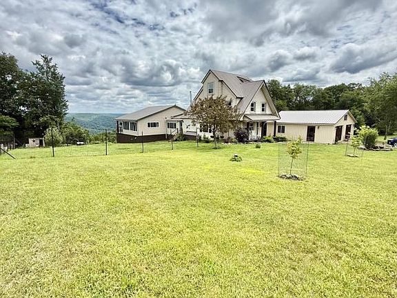 4th image of 2399 Peterson Rd