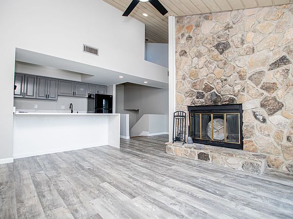 5th image of 289 Clearview Ct