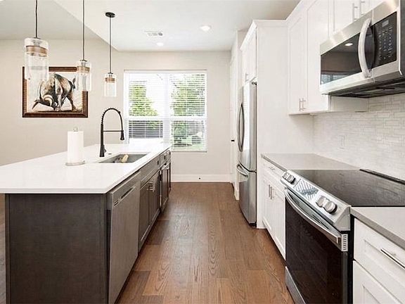 5th image of 293 Estates Cir