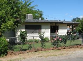 2860 Reservoir Ln, Redding, CA 96002