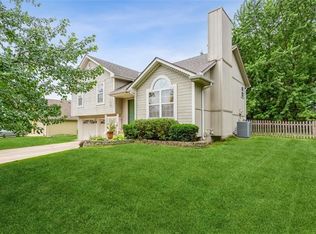 1444 SW Mission Rd, Lees Summit, MO 64081