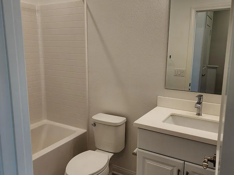 1528 Redbud Way — Photo 29