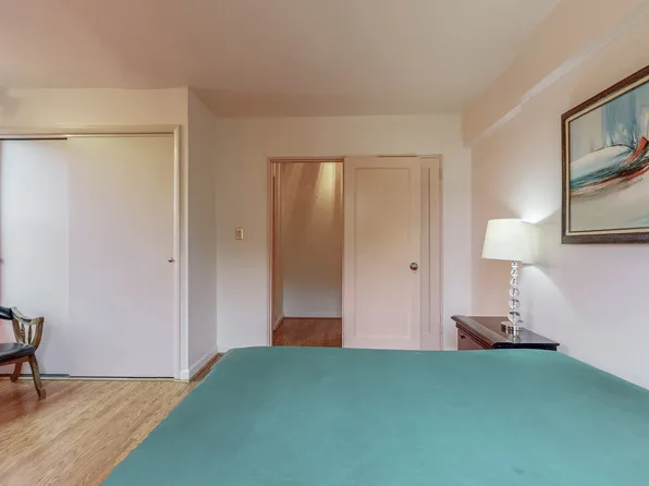 2285 Bragg Street image 9 of 15