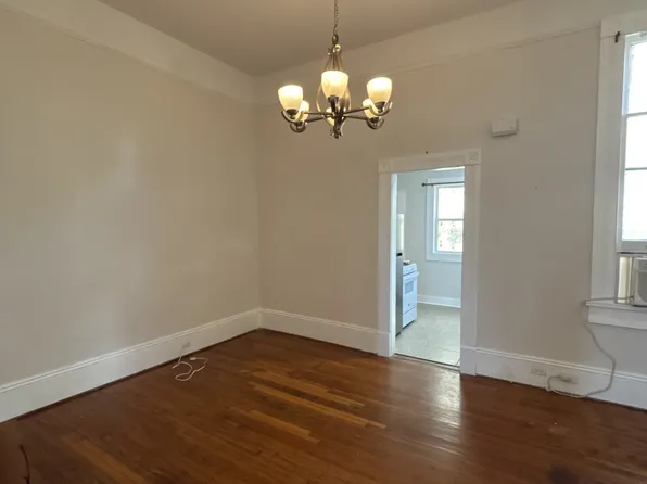 3915 Prytania St, New Orleans, LA 70115