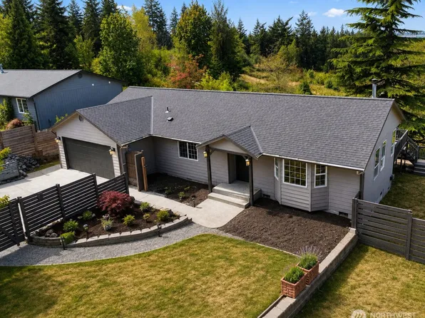 939 James Way, Camano Island, WA 98282