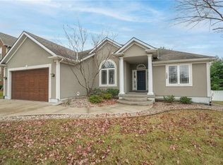 1808 NE Volos Ct, Blue Springs, MO 64014