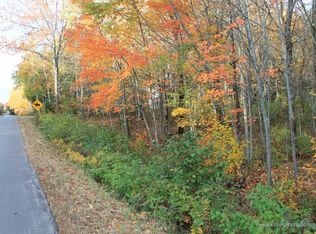 527 York Rd, Bangor, ME 04401