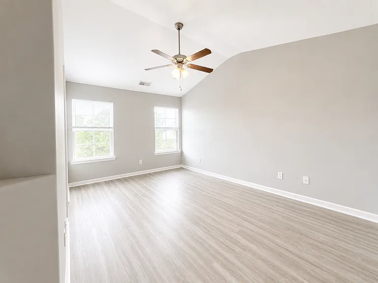 56 Winter Lake Cir — Photo 6