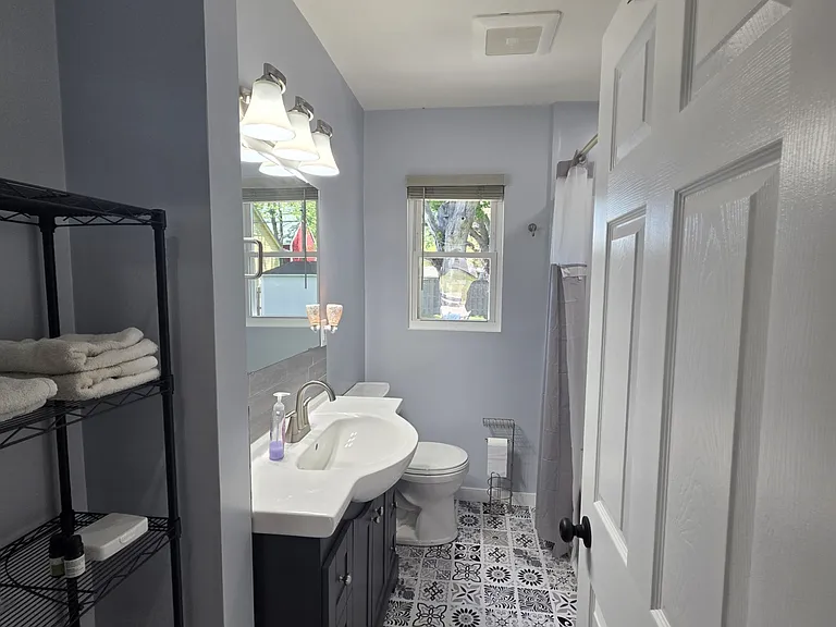 232 Maple Ave — Photo 11
