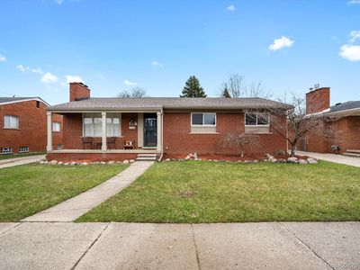 7912 Donna St, Westland, MI, 48185