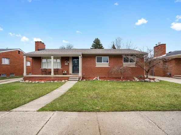 7912 Donna St, Westland, MI 48185