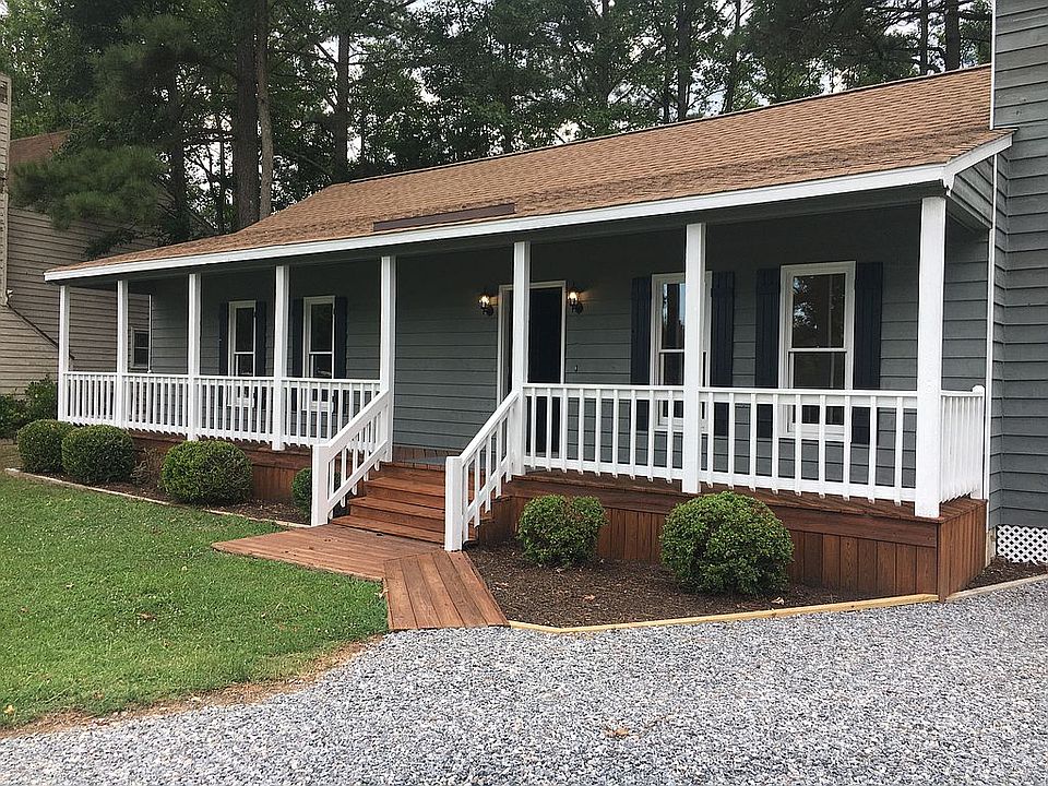 1st image of 9402 Fenestra Cir