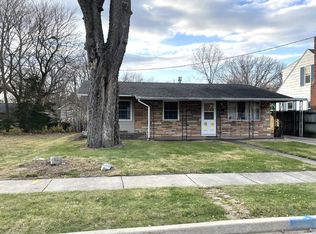 404 Avenue E, Rock Falls, IL 61071