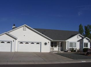 2874 Sierra Manor Dr, Minden, NV 89423