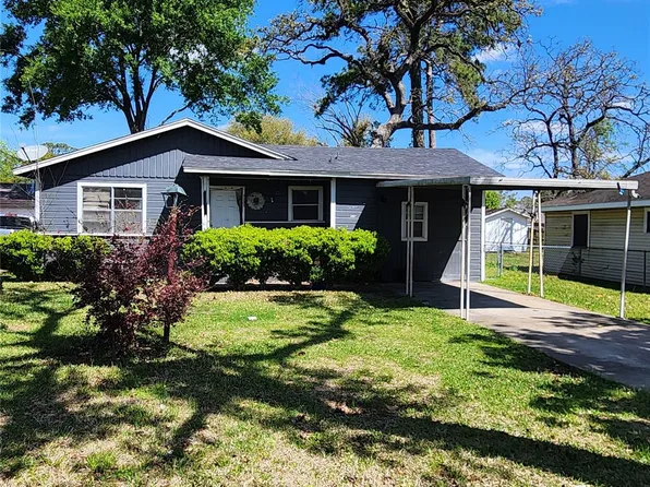 7131 S Hall St, Houston, TX 77028