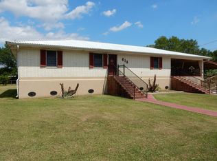 618 N Severin St, Erath, LA 70533