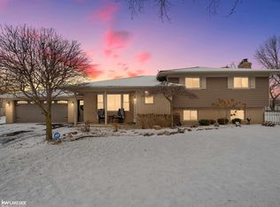 16875 Armada Center Rd, Armada, MI 48005