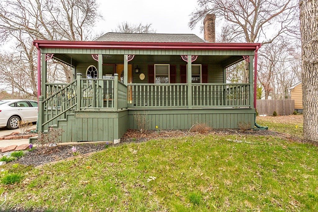 1137 Sassaquin Ave, New Bedford, MA 02745 Zillow