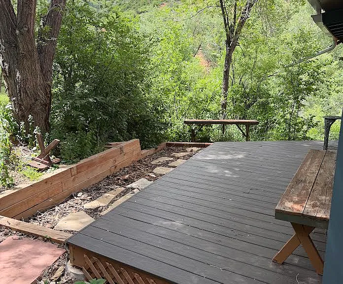 108 Fairview Ave — Photo 2