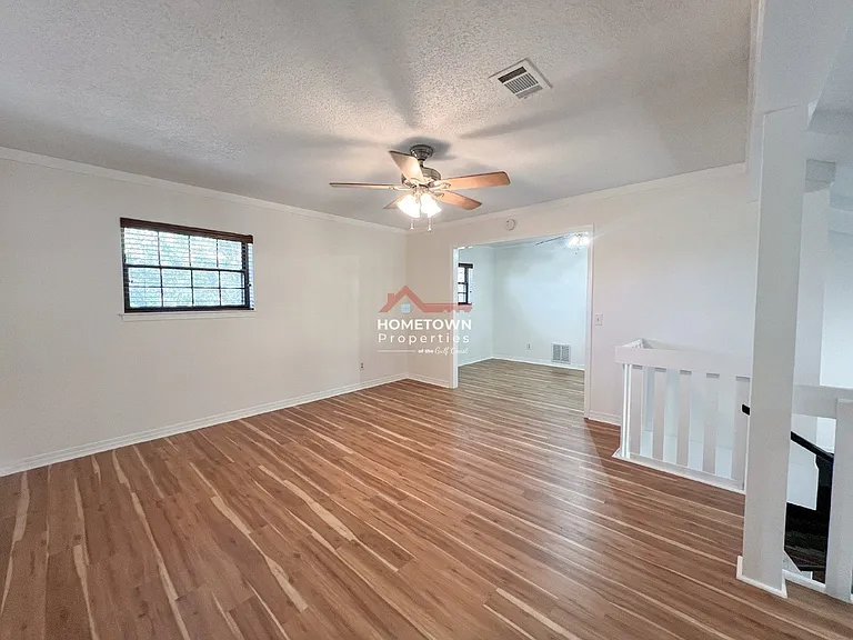 2505 Semoran Dr — Photo 13