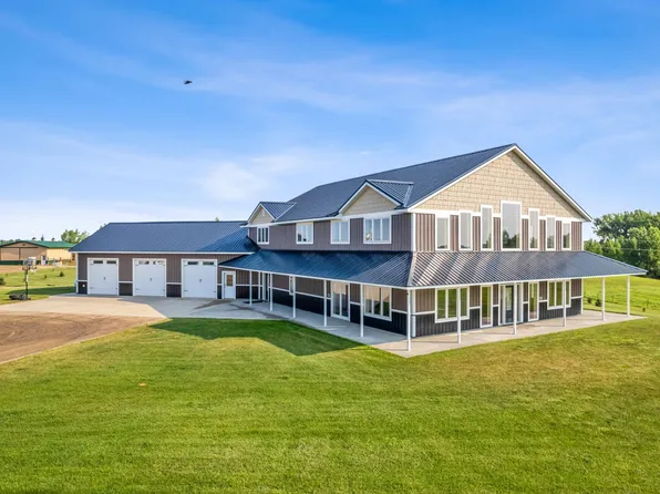 22338 15th Ave N, Hawley, MN 56549