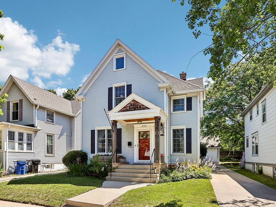 1st image of 1719 Park AVENUE