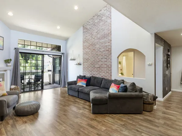 5534 Encino Ave APT 312, Encino, CA 91316