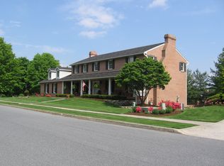 6346 S Powderhorn Rd, Mechanicsburg, PA 17050