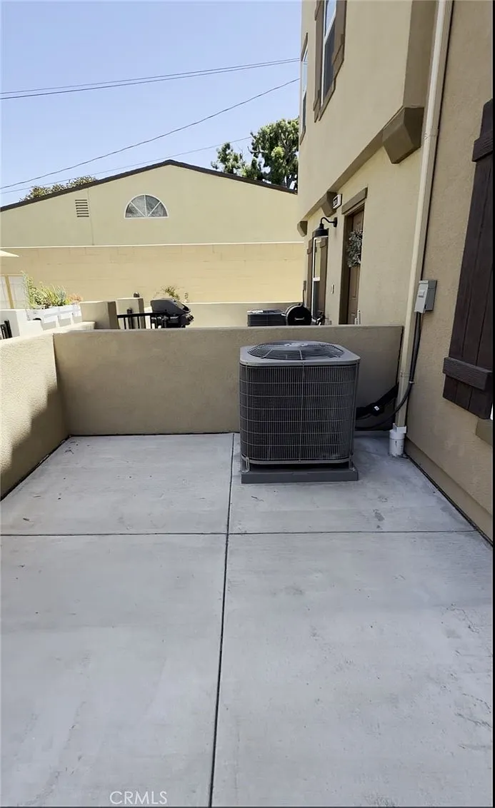4 bed, 1670 sqft, $4,500 — Photo 4