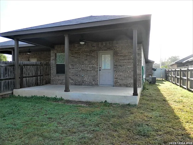 1033 Carolyn Cv — Photo 20