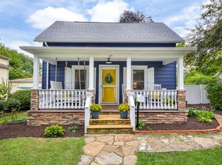 125 N Jackson St, Batavia, IL
