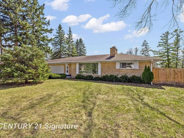4895 Brockway Rd, Saginaw, MI 48638