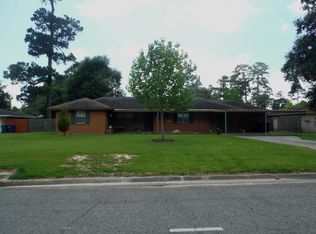 316 Rio Hondo St, Sulphur, LA 70663