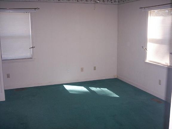Master bed room