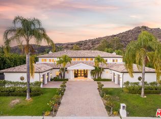 25043 Abercrombie Ln, Calabasas, CA 91302