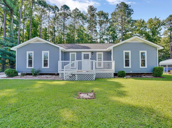 7337 Ryan St, Fayetteville, NC 28314