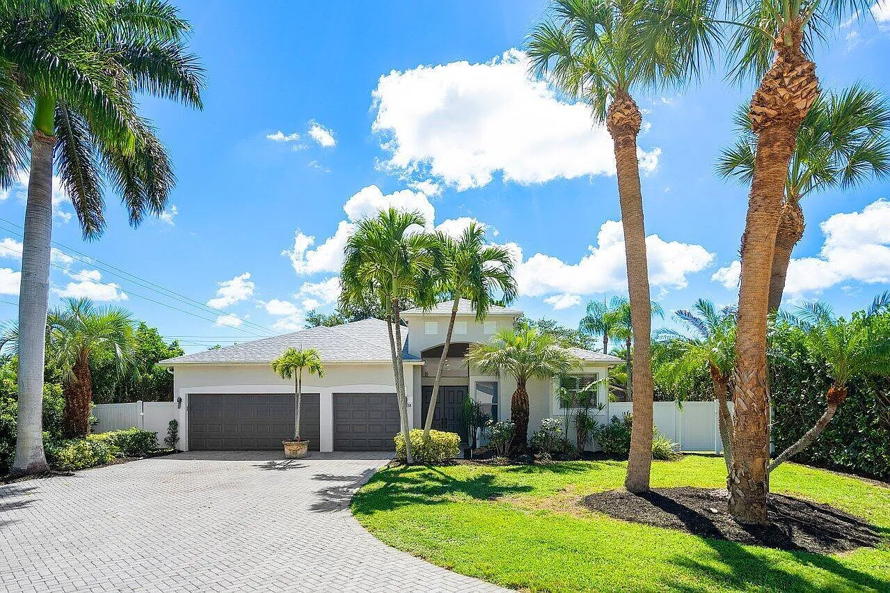 4 bed, 4.0 bath, 2178 sqft, $8,000 — Photo 1