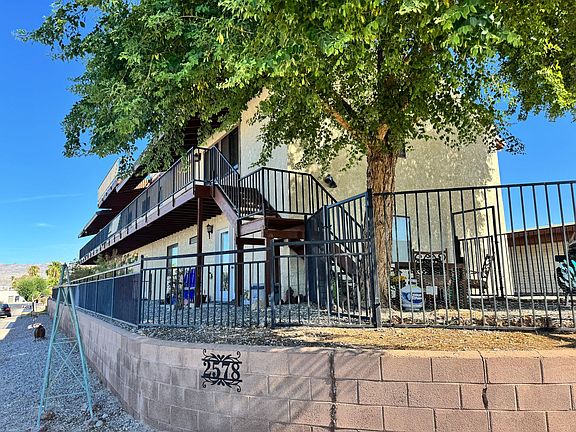 2nd image of 2578 Country Club Dr APT 2