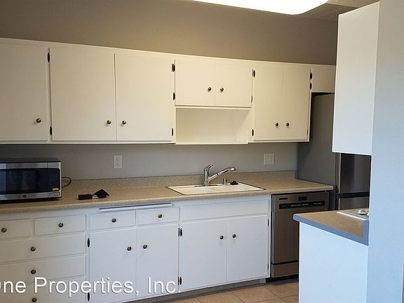 3rd image of 1170 Lincoln Ave Unit 20